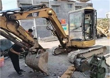 CAT 304C Il miglior miniescavatore usato