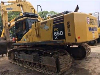 Escavatore Komatsu 650-8 usato